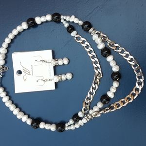 Jewelry necklace and earrings